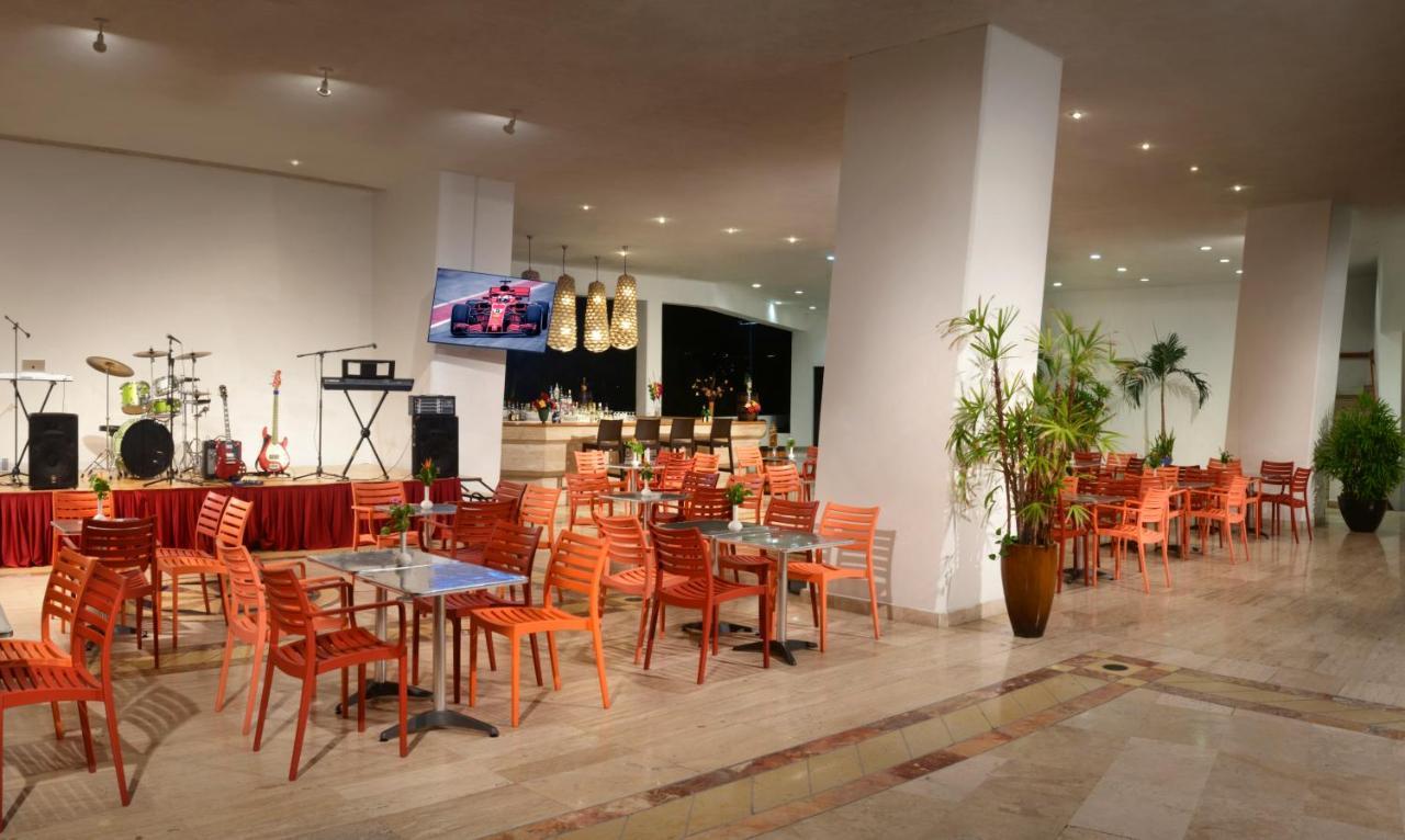 Hs Hotsson Hotel Ακαπούλκο Εξωτερικό φωτογραφία The lobby of the hotel